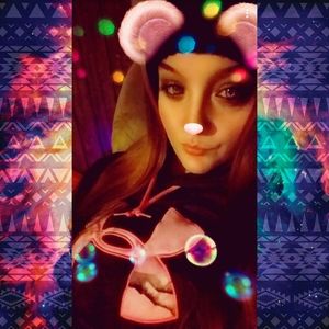 Meet your Posher, Brianna